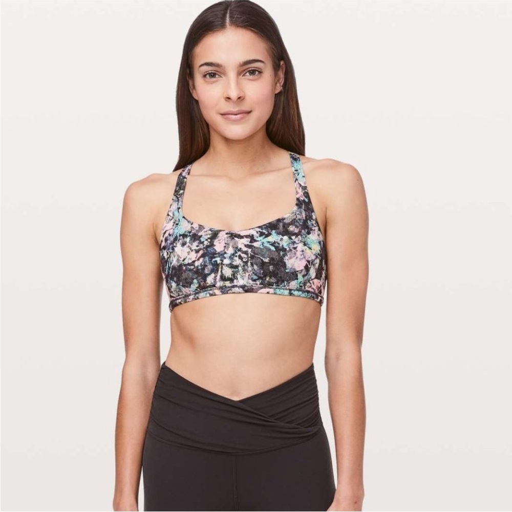 Lululemon Free To Be Serene Sports Bra in Dappled Daze Multi Sz 8